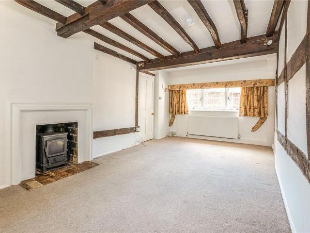 House for rent in Perryfields, West Sussex