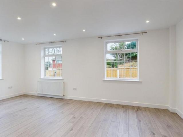 House for rent in The Bridge, Kent