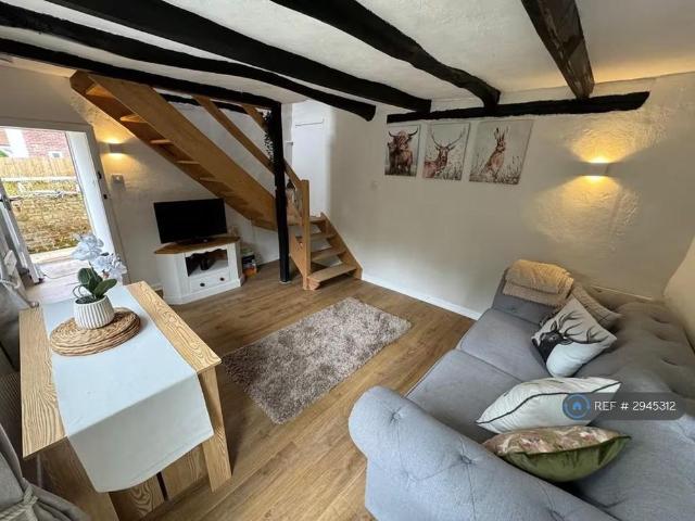 House for rent in Chelmondiston, Suffolk