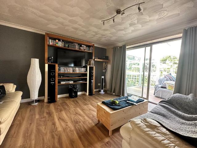 House for rent in World's End, Perryfields