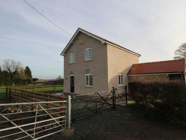 House for rent in Wern, Weston Rhyn