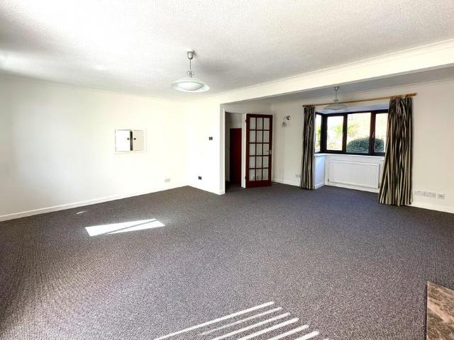 House for rent in Littleham, Budlake