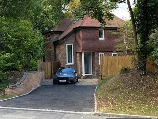 House for rent in Blackhills, Surrey