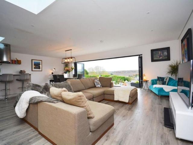 House for rent in Lowndes, Chartridge