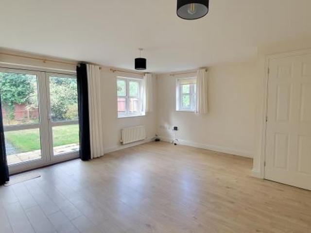 House for rent in Haydon End, Abbey Mead