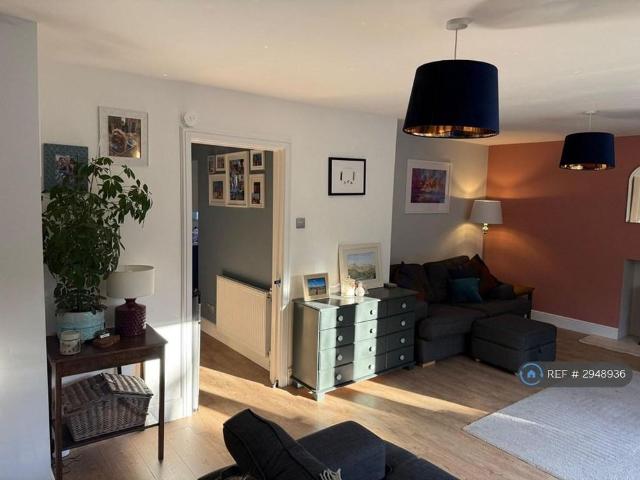 House for rent in Wooburn, Bourne End
