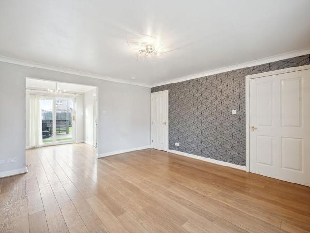 House for rent in New Carron Village, Falkirk
