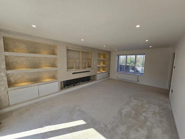 House for rent in Houndhill, East Staffordshire