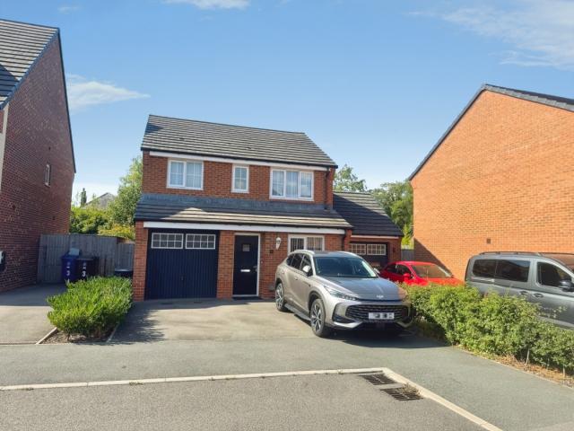 House for rent in Roby Mill, Lancashire