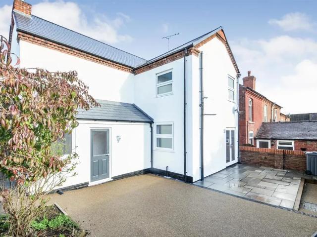 House for rent in Elmton, East Midlands