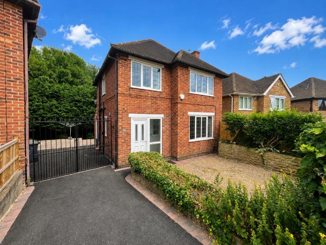 House for rent in Assarts Farm Estate, Attenborough