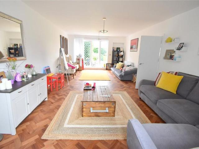 House for rent in Clewer Village, Windsor