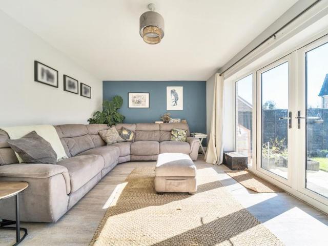 House for rent in Caldecott, Dromore