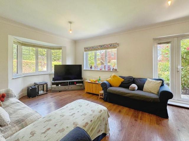 House for rent in Emmbrook, Wokingham