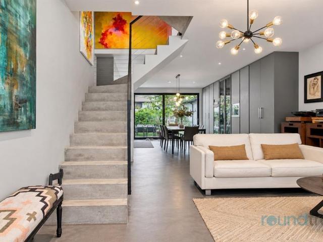 House for rent in London Borough of Barnet, Greater London