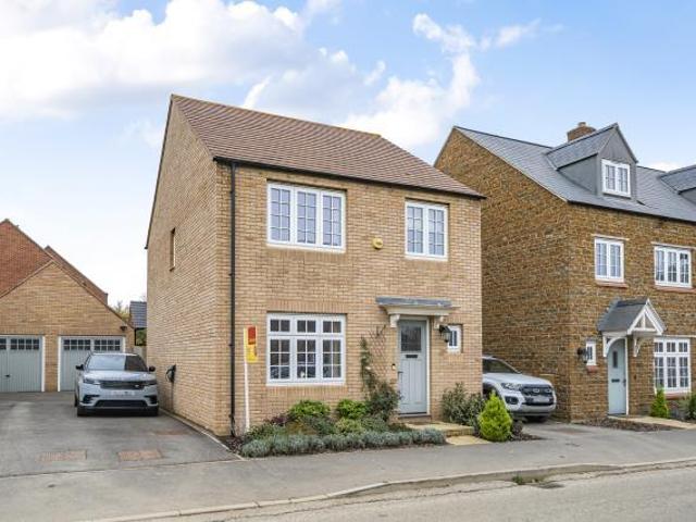 House for rent in Evershot, Oxfordshire