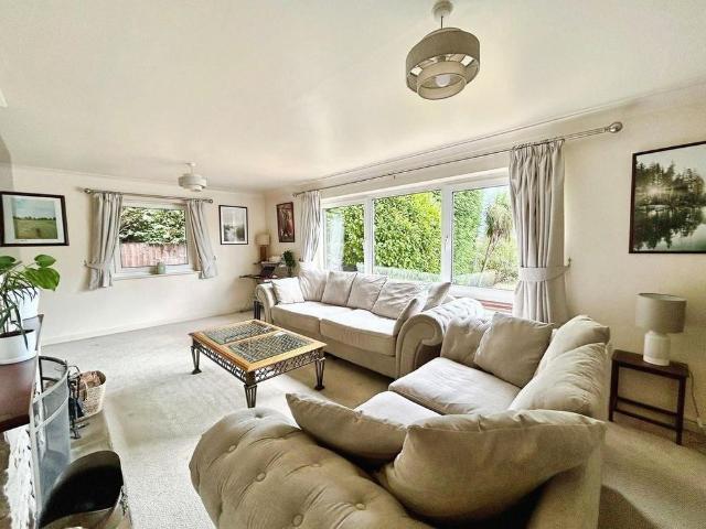 House for rent in Upper Hale, Fole