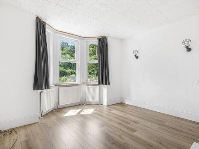 House for rent in Chigwell, Epping