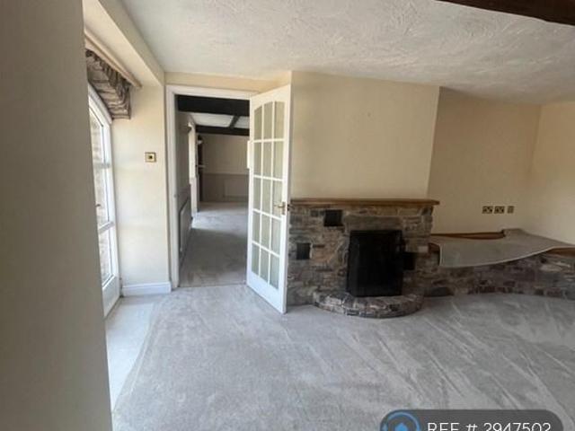 House for rent in West Exe, Newton St Cyres