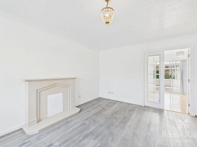 House for rent in Oulton, West Yorkshire