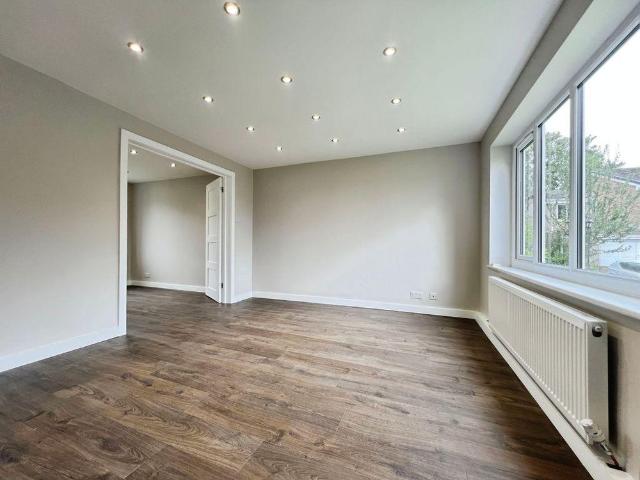 House for rent in The Haulgh, Lee Bank