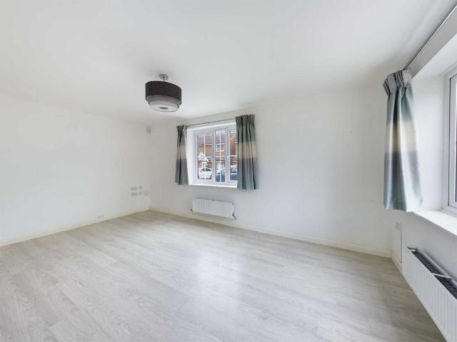House for rent in Chequers, Gloucester