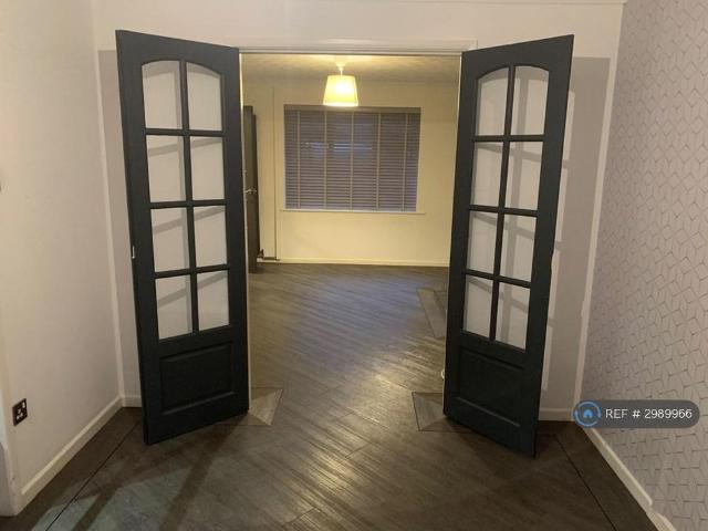 House for rent in Four Lane Ends, Blackburn