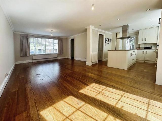 House for rent in Herne and Broomfield, The Bridge