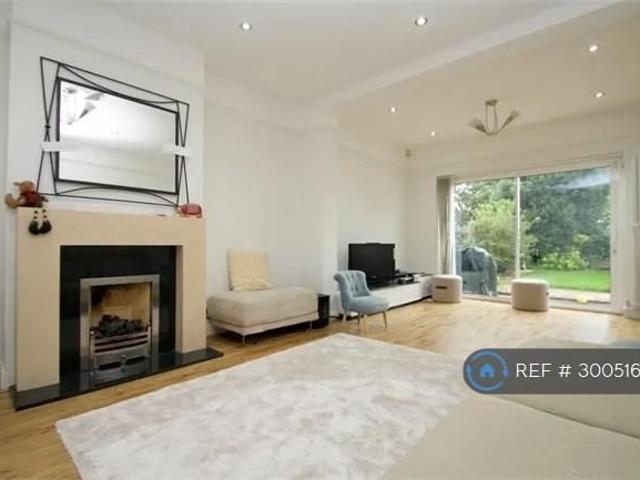 House for rent in Knowle Green, Lower Halliford