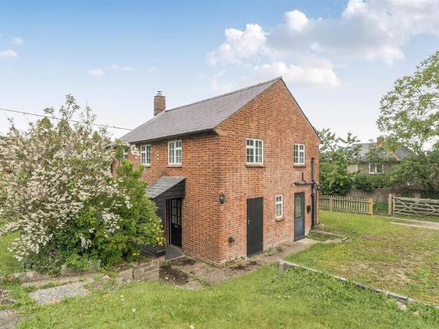 House for rent in Wiltshire