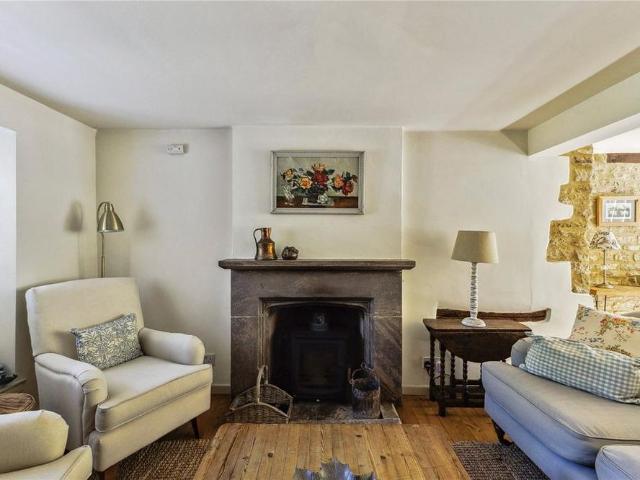 House for rent in Stroud, School House