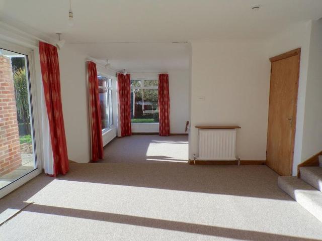 House for rent in Chelmondiston, Suffolk