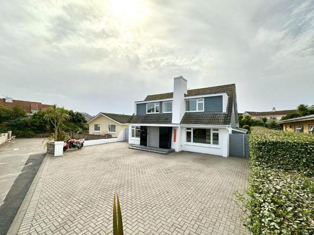 House for rent in St Brelade