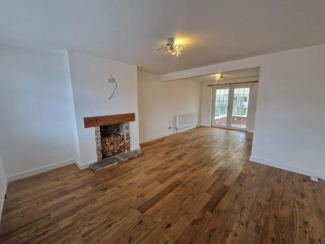 House for rent in Elmton, East Midlands