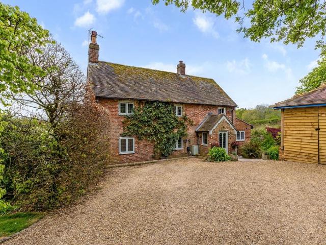 House for rent in Coldharbour, Pachesham Park