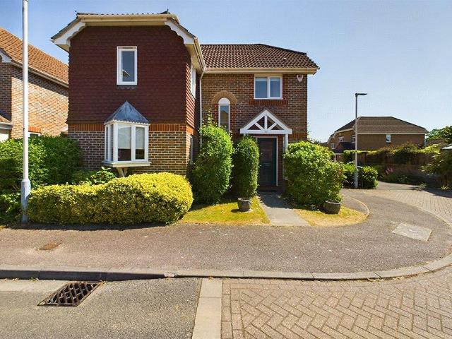 House for rent in Northwood, Greater London