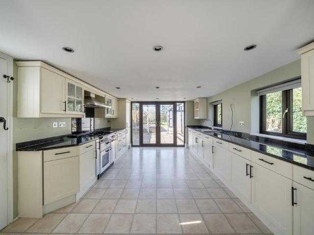 House for rent in Portfields, Lower Bullingham