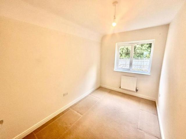 House for rent in Stonydelph, Kettlebrook