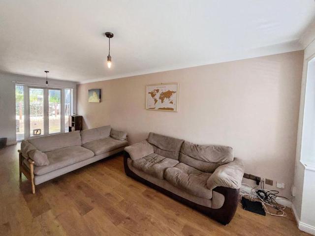 House for rent in No Place, Stanley