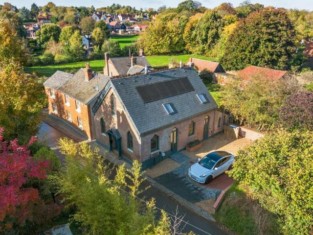 House for rent in Colliers End, Hertfordshire