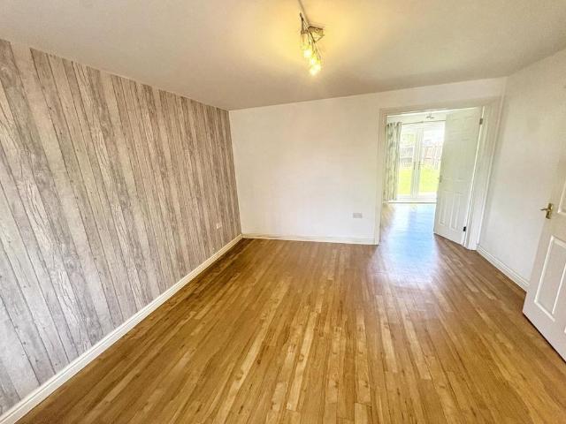 House for rent in Wyncliffe Gardens, Falcon Lodge