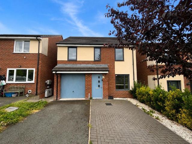 House for rent in Sudden, Burnedge