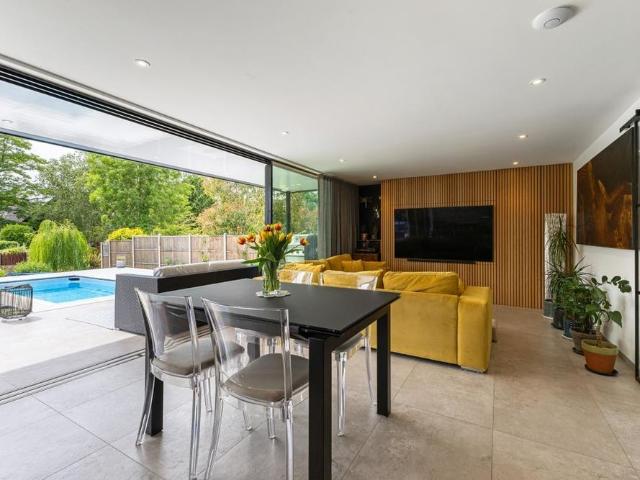 House for rent in Hythe End, Wraysbury