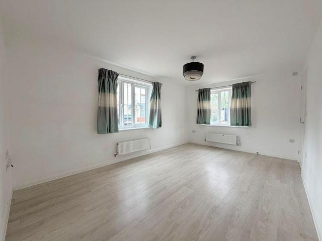 House for rent in Chequers, Gloucester