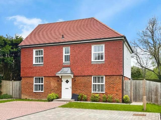House for rent in Bridgefield, Kent