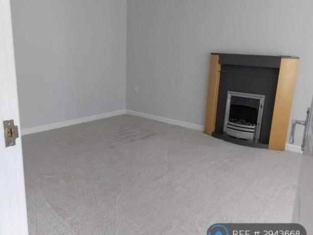 House for rent in Nangreaves, Wales