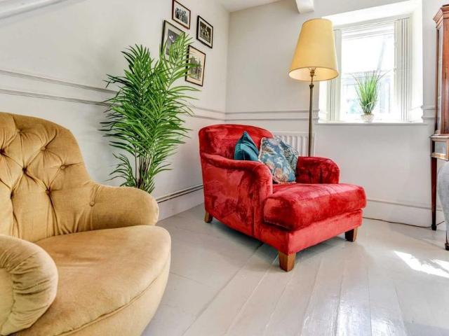 House for rent in Horsham, West Sussex