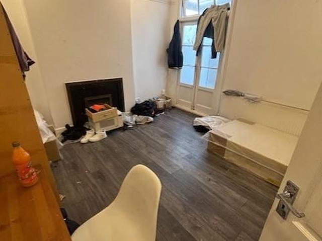 House for rent in London Borough of Ealing, Hanwell