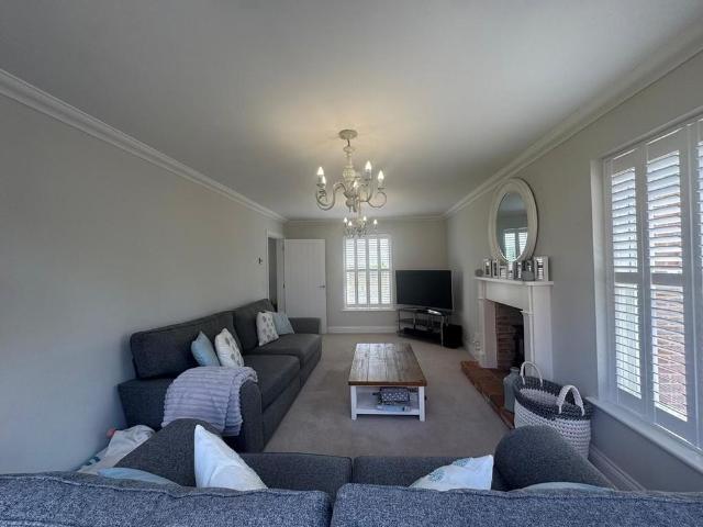 House for rent in Buckley Wells, Bury