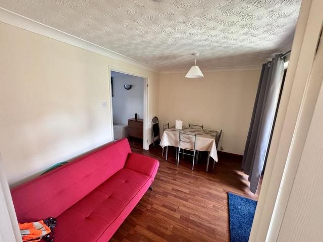 House for rent in Evershot, Oxfordshire